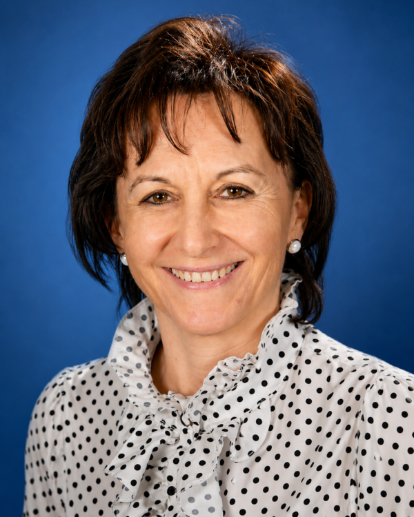 Hurton Katalin profilképe